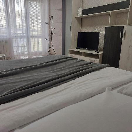 Апартаменти Молоді Lutskdoba Zewnętrze zdjęcie